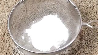 Homemade Cleaning Putty! smart ways to use baking soda