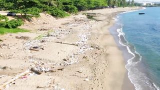 I Cleaned The World’s Dirtiest Beach