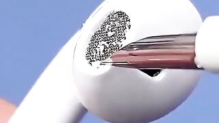 earphone cleaning pen