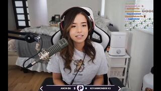 Top 10 Cutest  Beautiful Female Twitch Streamers