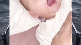 Ngimpi di suapin sama bidadari