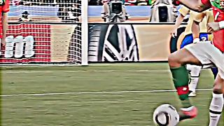 Cristiano Ronaldo amazing flighing kick
