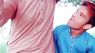 Kiun kisi ko khushi kay badlay #funny #trending #funnycomedy #comedy #viralcomedy #shortfilm #funny