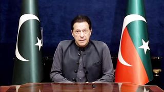 Imran Khan ( PTI )Press Conference on conspiracy to eliminate him during a judicial court appearance