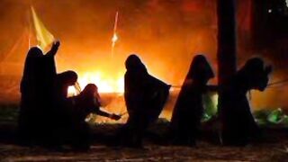 Darbari baithy hain Zahra Khari Hain by Kazmi Brothers