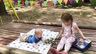 Kids play with LITTLE BROTHER Play with Balloons Video for kids