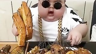 FUNNIEST CHILD VS FOOD