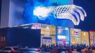 CRAZY ADVERTISING IN ASIA.