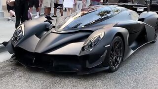 I went for a bit of a spin down Rodeo Drive in LA to see what kind of reaction this beast would get...