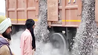 Unloading process of stone truck in stone yard