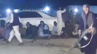Wedding firing karachi -firing Mukabla - shadi firing Mukabla - viral wedding firing - kpk firing Mukabla