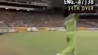pakistan 1992 world taking wickets highlights