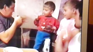 Дети боксируют