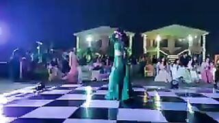 Sister solo dance |Sangeet Choreography