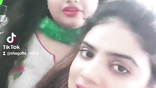 DIL KAHTA HAY CHAL UNSAY MIL.