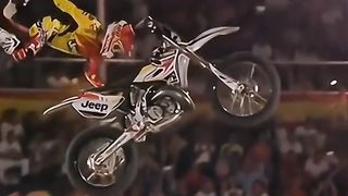 Incredible Stunt!!! _____Redbull