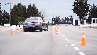 Mercedes benz ????