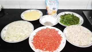 Chicken vegetable roll
