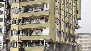 یا اللہ ہمارے گناہوں کو معاف فرما