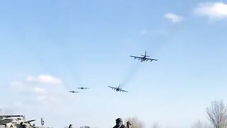 ВЪЗДУШЕН БОЙ НАД БАХМУТ С УКРАИНСКИ СУ-25