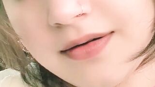 How I am looking?