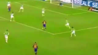 Messi On finger tips????--Betis vs Barcelona