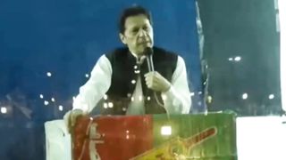 Chairman PTI Imran khan live talk in minary Pakistan