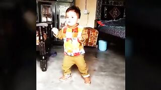 cute baby ❤️ status poetry with cute baby