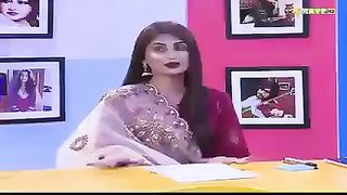 ایسا بھی ہوتا ھے اچانک زلزلہ نے اینکر کے ہوش ٹھکانے لگا دیے