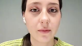 Довге відео варто послухати
