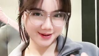 Video Bokep Kayes Kharisma Cahaya Putri #3
