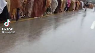 Awaam