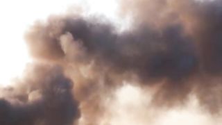 В ЗАПОРОЖИЕ И МЕЛИТОПОЛ ОКУПАТОРИТЕ  МНОГО ПУШАТ