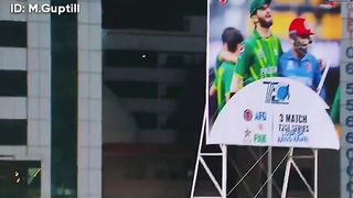 Good six by saim ayub against Rashid Khan