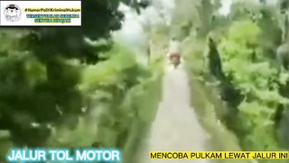 PULANG KAMPUNG
