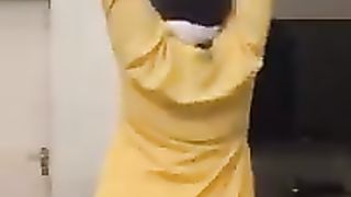 Kacha badaam