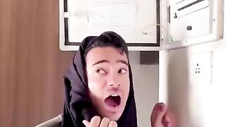 Indian drama ki begaitian