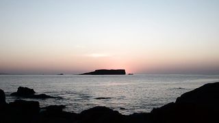 Golden Sunrise | Nature Relaxing Video | Relaxing Sea Ocean Waves Sounds |