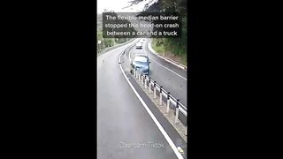 DASHCAM TIKTOK COMPILATION | BEST CRASHES, FUNNY MOMENTS & IDIOTS IN CARS | 2023 #1