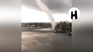 Voici les pluies des poissons