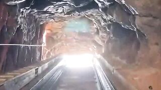 TSplash Mountain Ride в парке Волшебного Королевства Диснея!