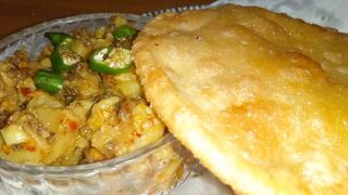 Ifftari at Desi hut