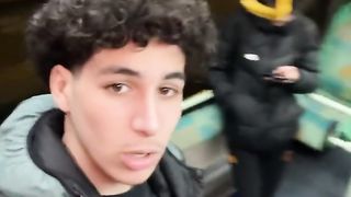 ZIZOU OU QUOI LA ?!