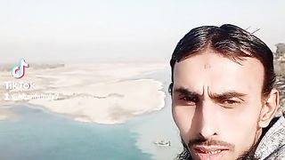Pakistan kpk river tow color