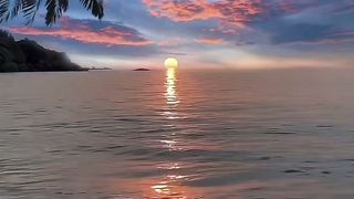Natural video 16