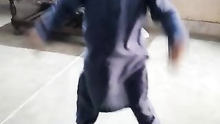 Kid dancing ????