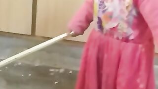 Ahad wear girl dress loking so beautiful