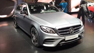 Mercedes Benz Vs Opel insignia 2