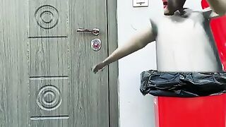 Granny knock in my home