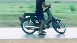 Freestyle moto top